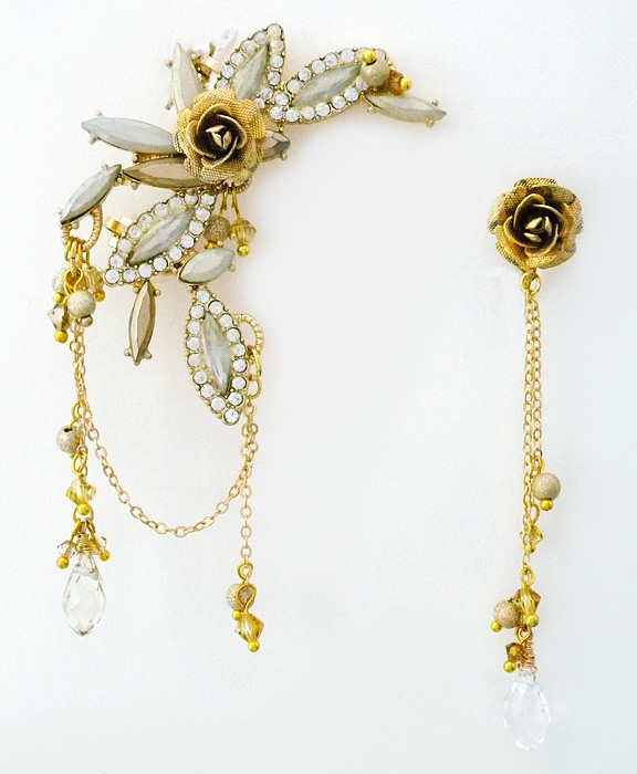 For the daring fashionistas, we love this mismatched ear-cuff set by Pansy & Jameson. Unique & fabulous for any occasion.