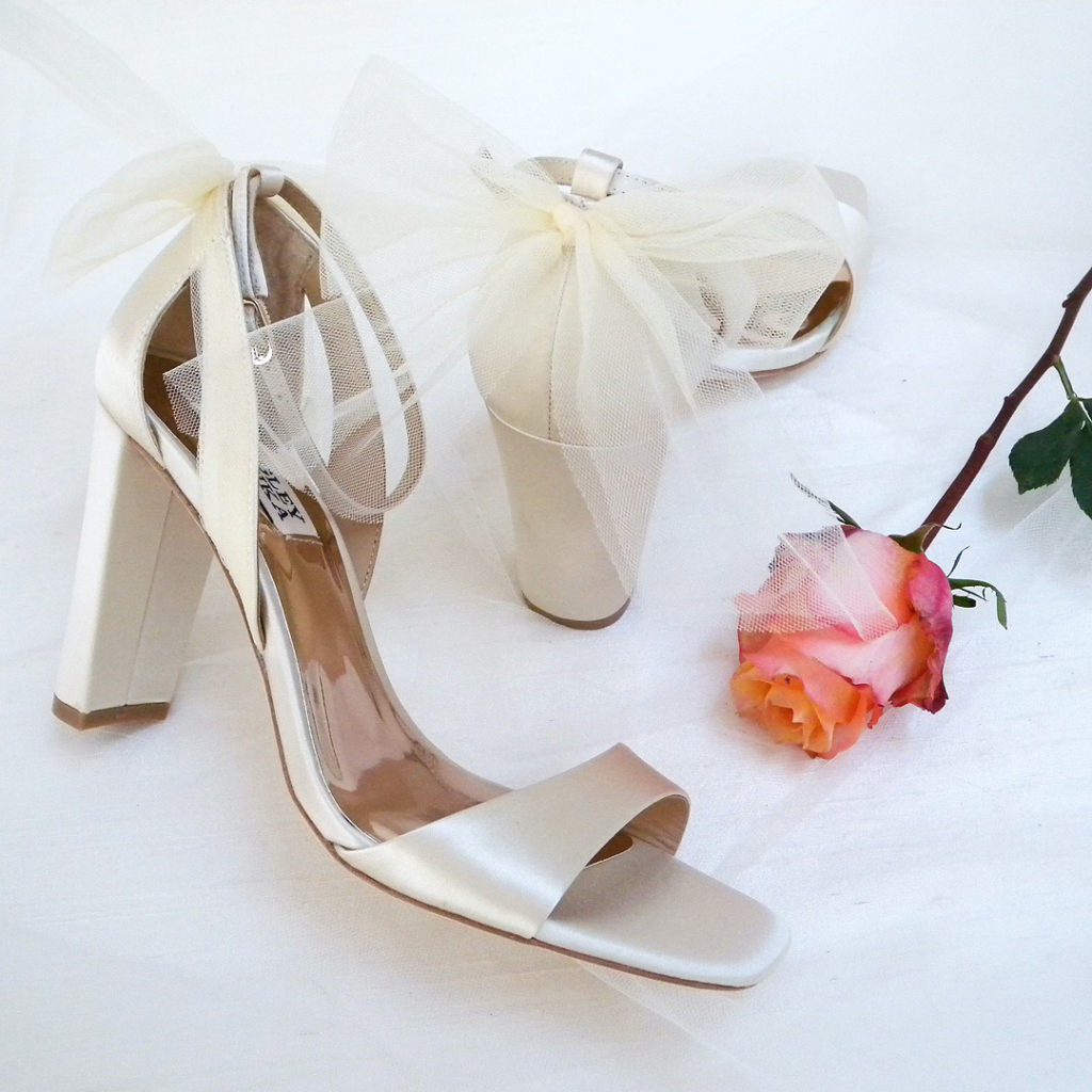 Badgley Mischka KIm, Ivory, 2 bridal trends, block heel, tulle bow