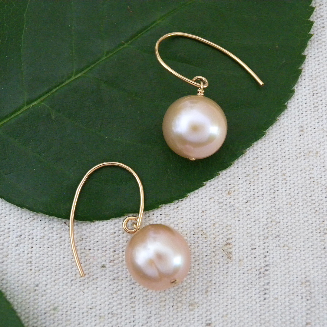 Earrings, Freshwater Pearl & Diamond Drop, 18K Yellow Gold -