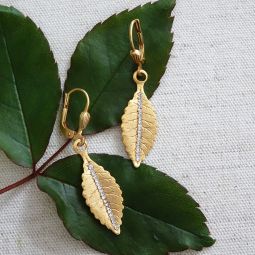 Small Gold Leaf Earrings
