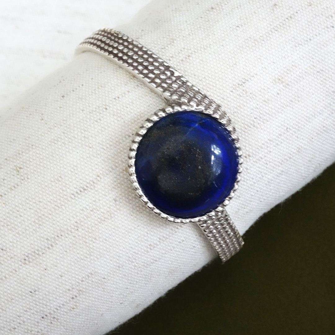 Ori Tao Bijoux Modern Silver Cuff Lapis Center Stone