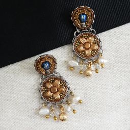 Gilda Flower Earrings, Gold Totem