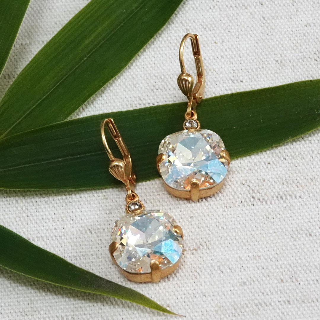 Buy Silver Floral Crystal Drop Earrings Online. – Odette