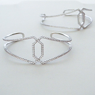 Designer Fashion Jewelry Bracelets & Cuffs | Costume Jewelry, Evening ...